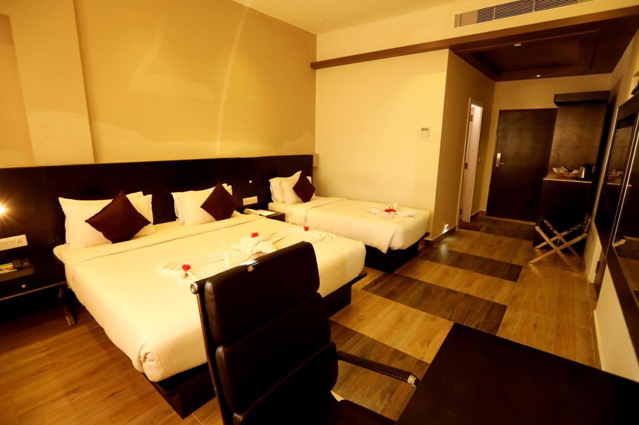 Hotel Queens Inn Velankanni Exterior foto