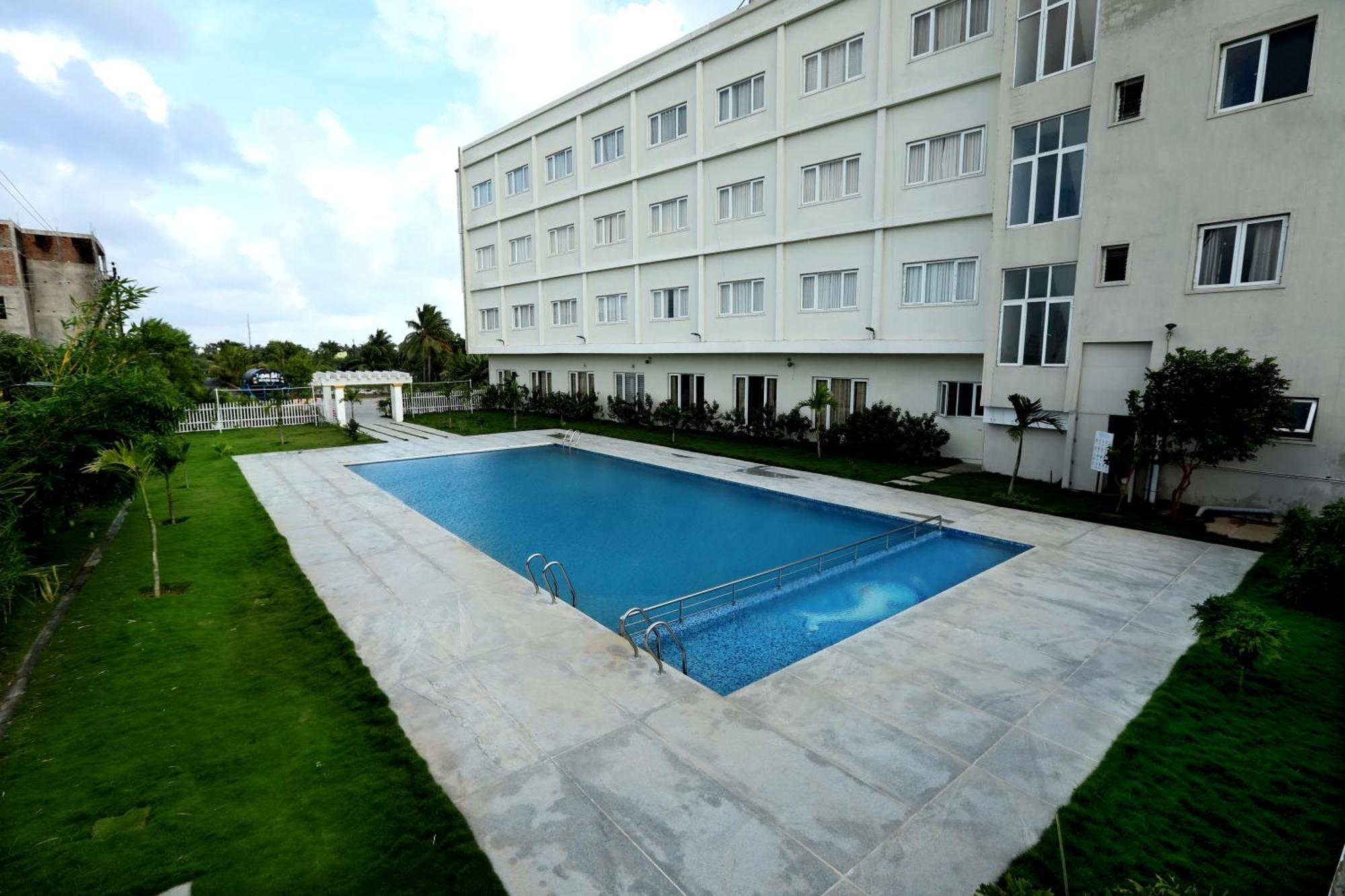 Hotel Queens Inn Velankanni Exterior foto
