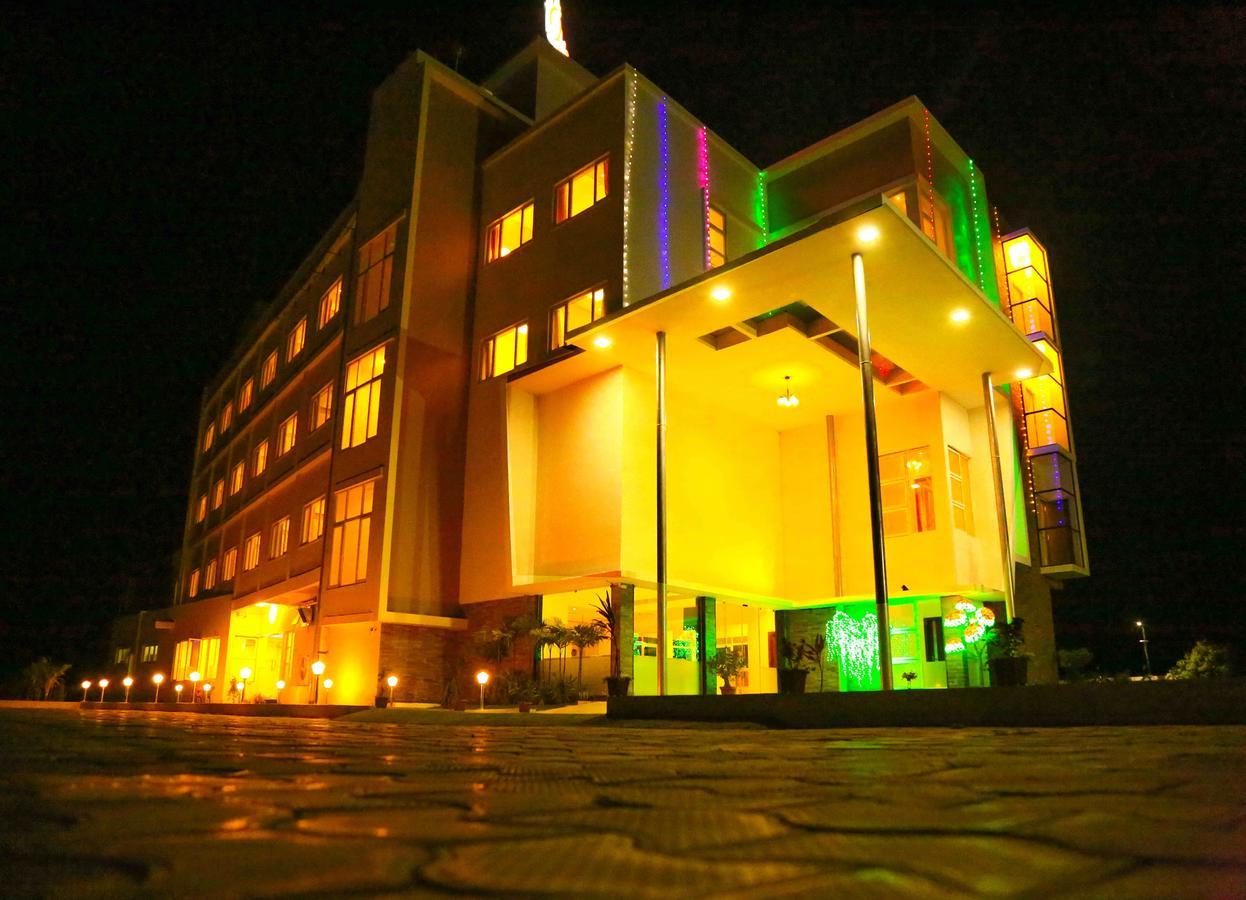Hotel Queens Inn Velankanni Exterior foto